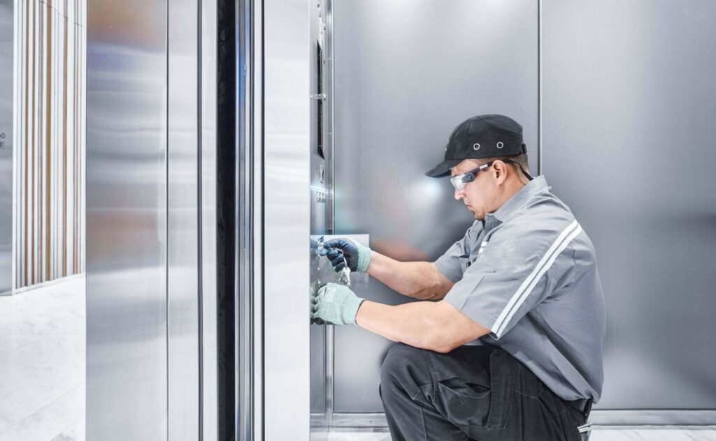 شركة صيانة وتركيب المصاعد بالدمام